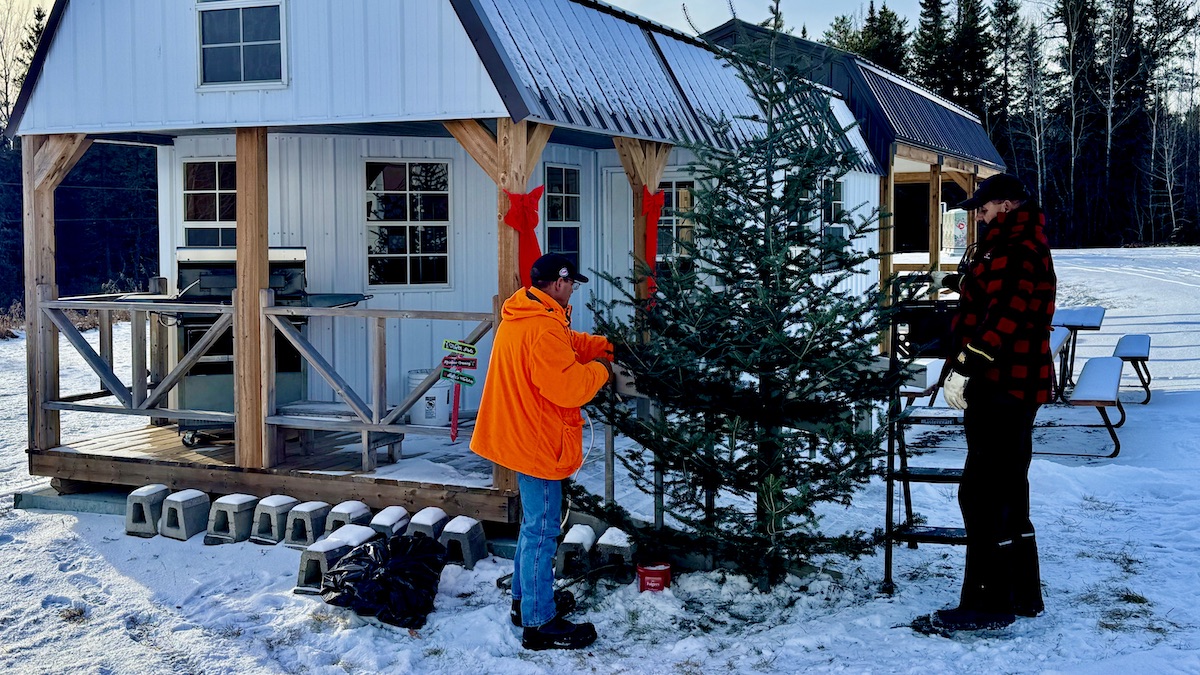 Pat and Robert put the finishing touches on the Cook Shack Christmas Tree this weekend!