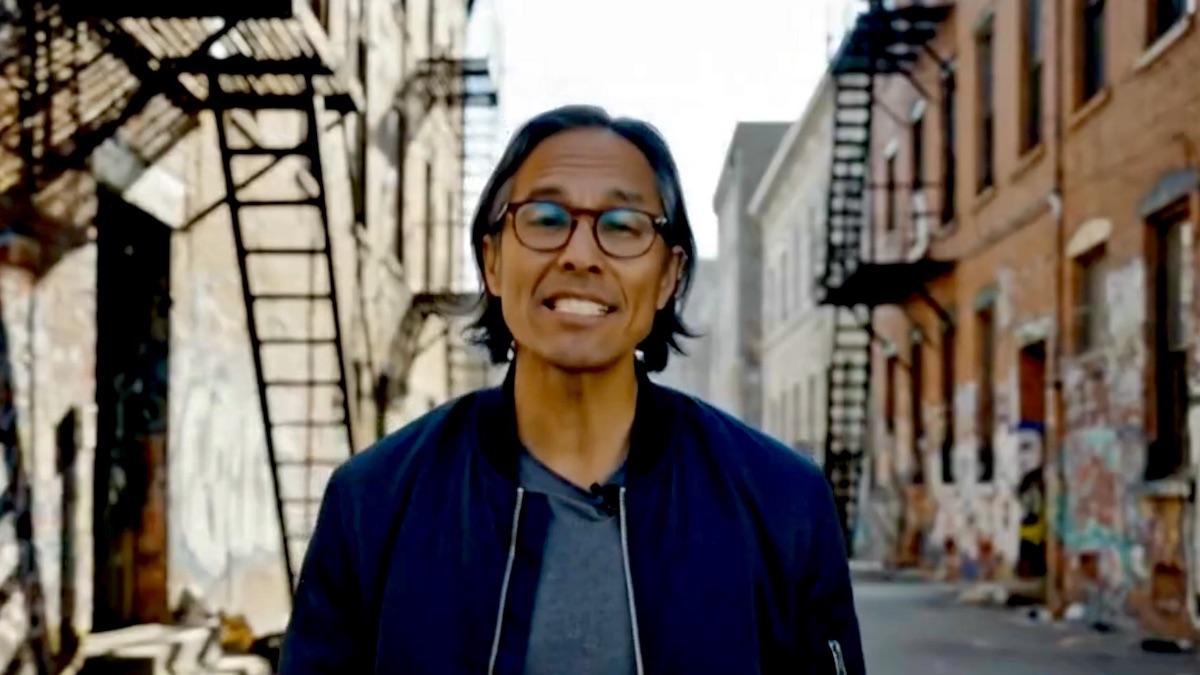 ECO-STAR North champions innovators working at the intersection of Arts, Creativity, and Climate solutions. Our methodology is a dynamic synthesis of community-led participatory research, transformative interdisciplinary arts, and ethical, mixed-method approaches to applied AI.