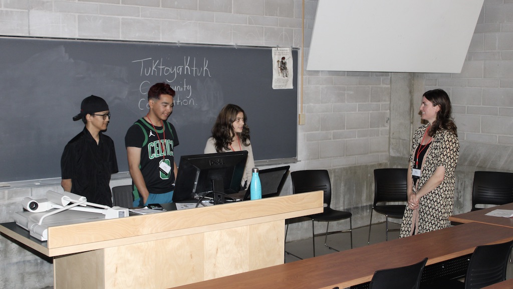 Ethan Tassiuk, Chase Nogasak, Eriel Lugt and Maeva Gauthier present during the 2022 Auviqsaqtut Inuit Studies Conference in Winnipeg, Manitoba. Youth from Tuktoyaktuk and Victoria will present in Bodø this June.