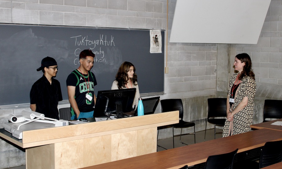 In June 2022 youth artists and researchers from @1860 Winnipeg joined Tuktoyaktuk, Arviat and Victoria for the Auviqsaqtut 2022 Inuit Studies Conference at the University of Winnipeg and Qaumajuq. 