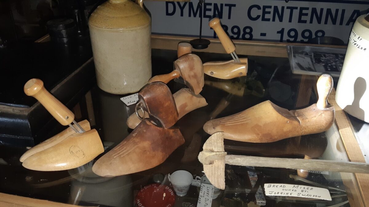 7283F3AB-8A4A-4EC1-9B2D-42999190ACEC_1_201_a