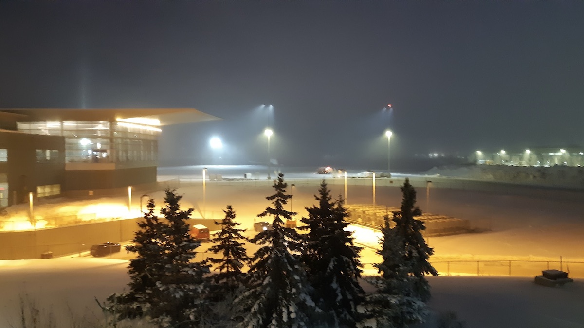 planes-winnipeg-airport