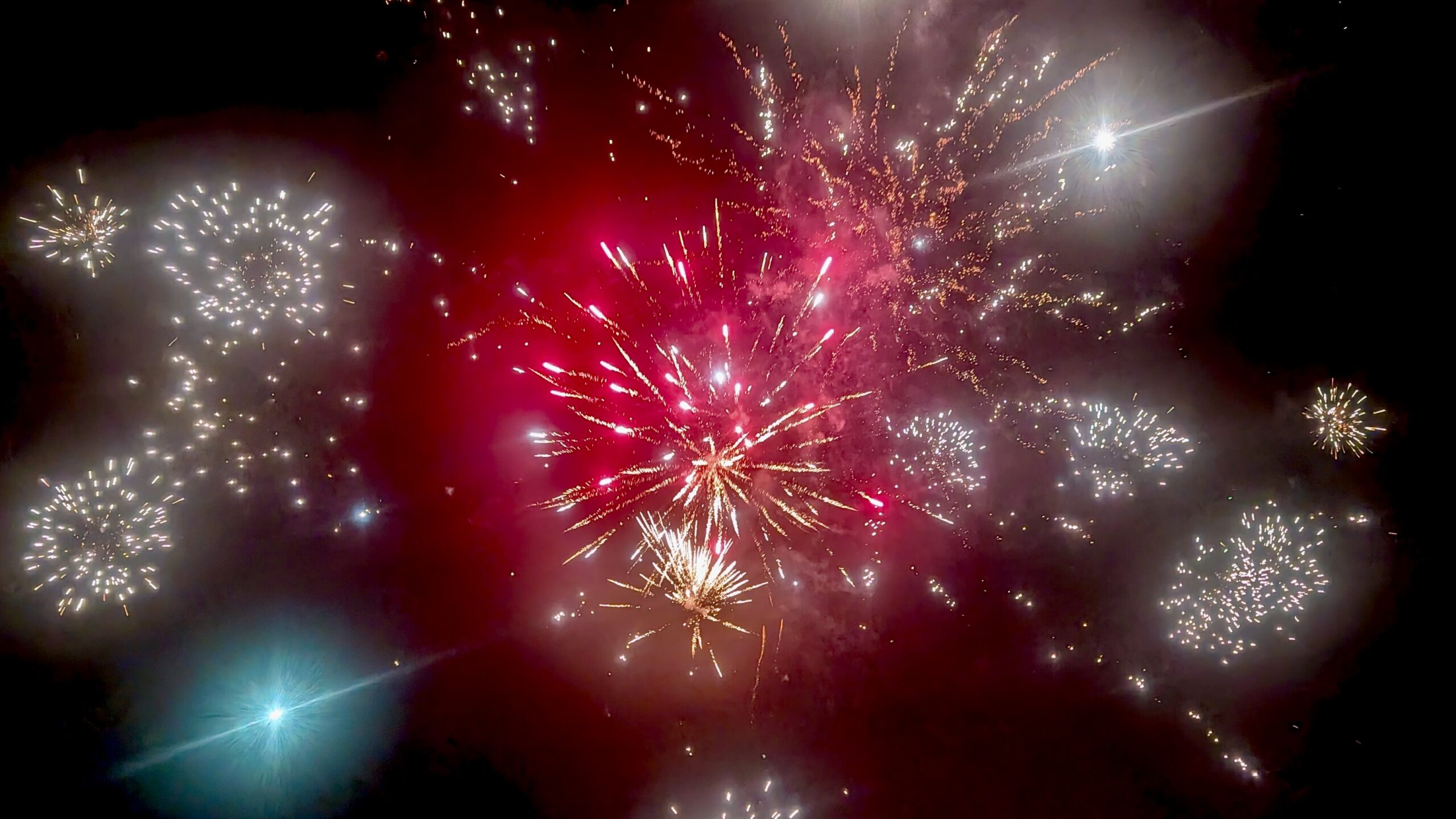 D28ED220-2A74-4AC1-B13F-A8FD480300AD_1_201_a