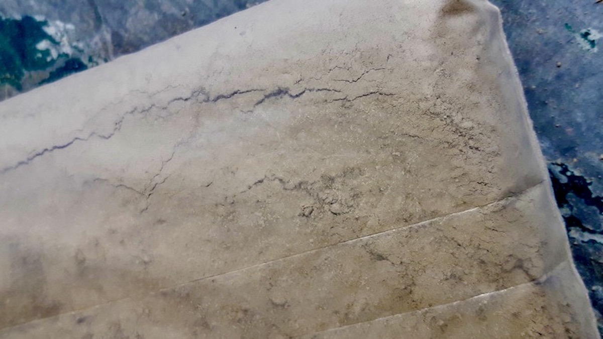 It's not finished yet. But this is a start. The wild clay has been turned into a fine powder.